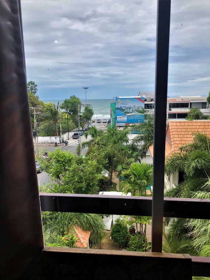 Baan Talay Hotel Pattaya Værelse billede